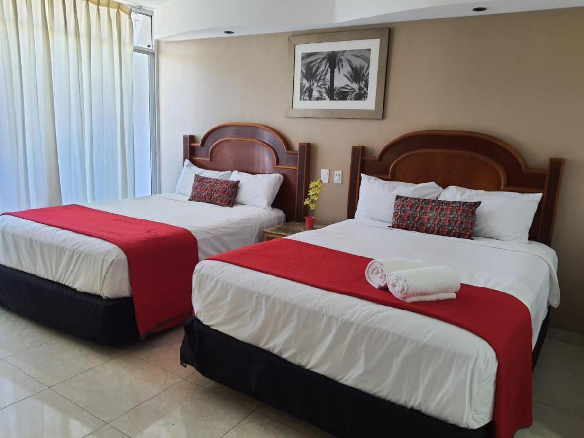 Zona Dorada Suites Mazatlan Dış mekan fotoğraf