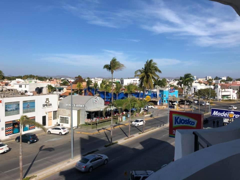 Zona Dorada Suites Mazatlan Dış mekan fotoğraf