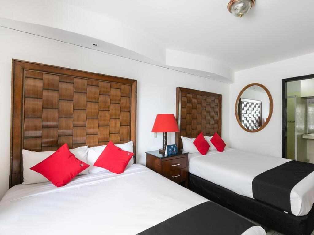 Zona Dorada Suites Mazatlan Dış mekan fotoğraf