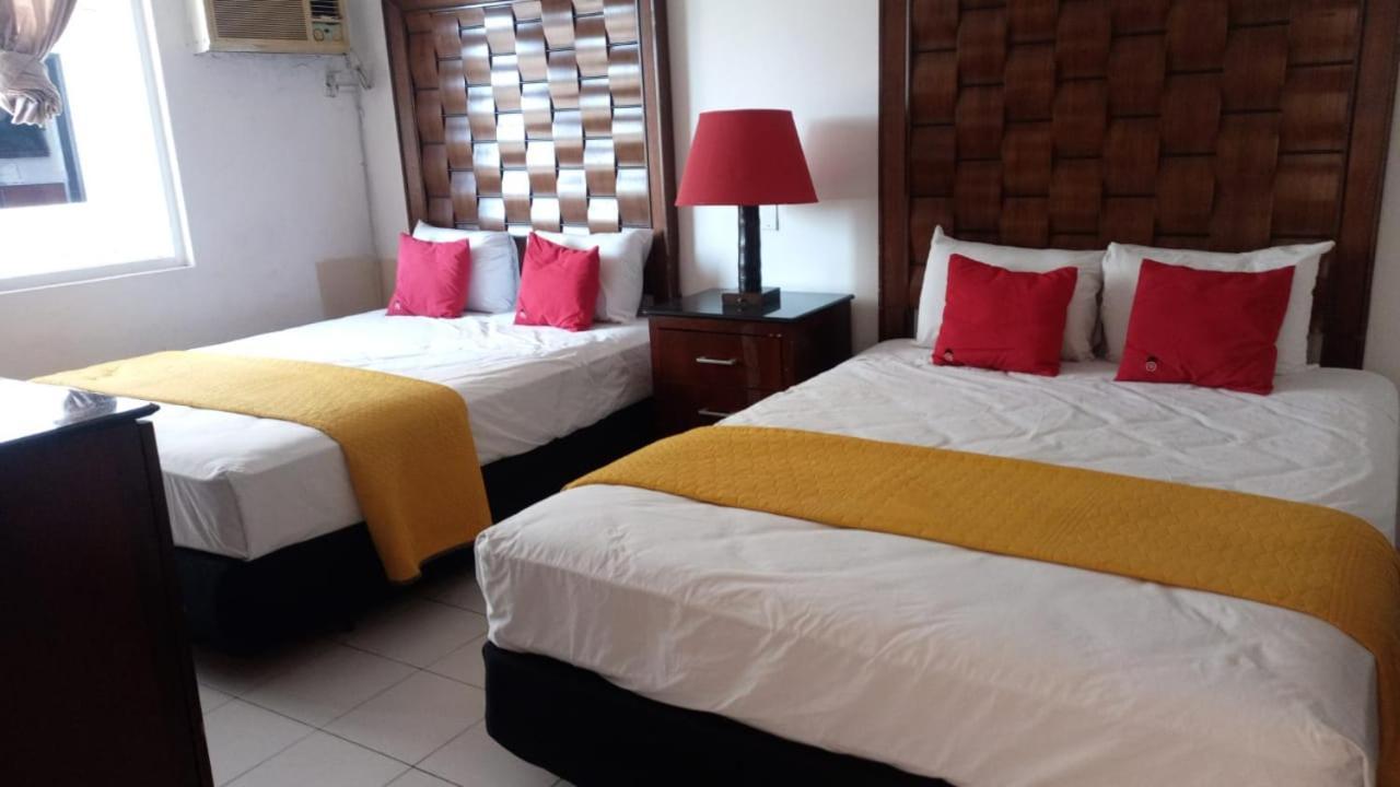 Zona Dorada Suites Mazatlan Dış mekan fotoğraf