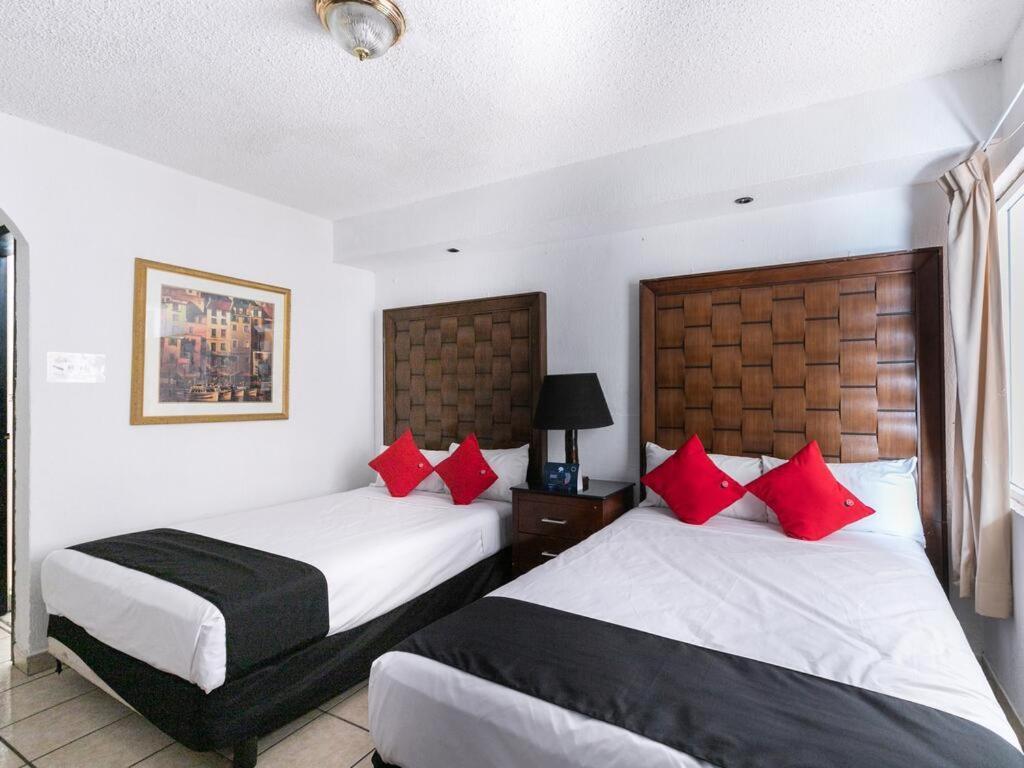 Zona Dorada Suites Mazatlan Dış mekan fotoğraf